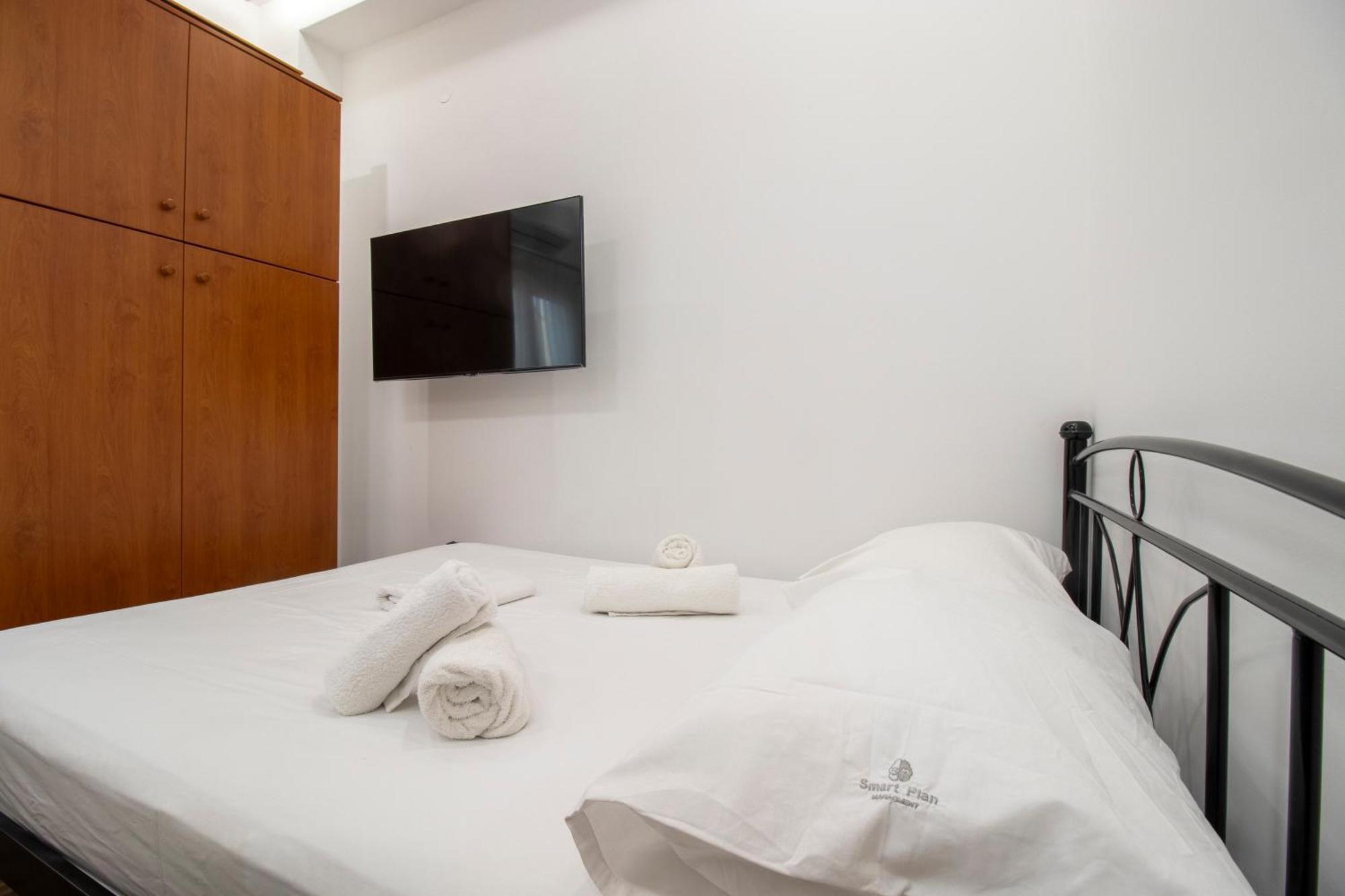 Central Park Urban Studios Heraklion  Exterior photo
